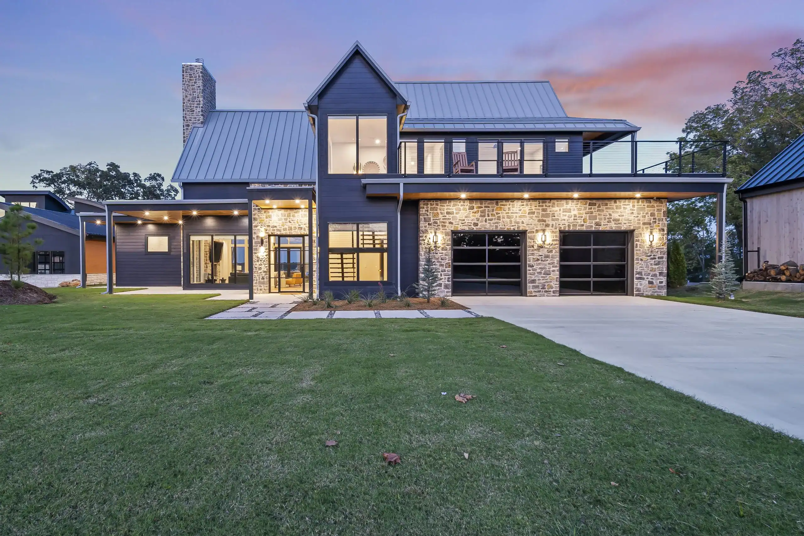 Grand Life Vacation Rentals near Disney, Oklahoma