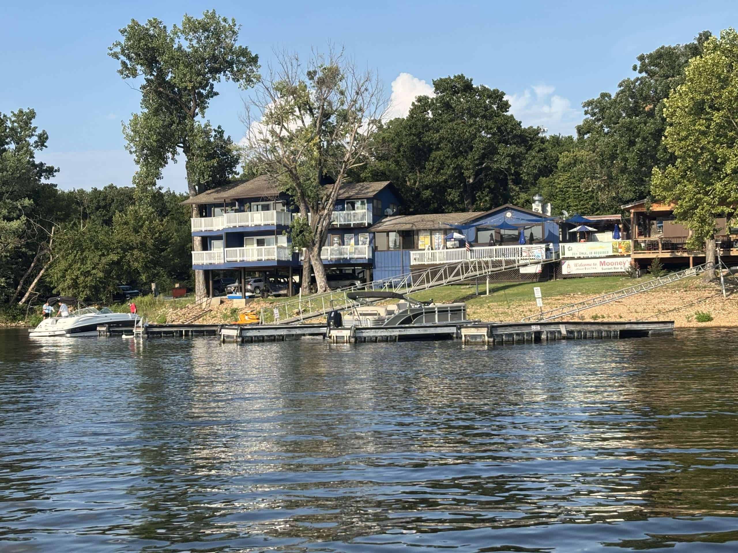 Mooneys Sunset Bar & Grill