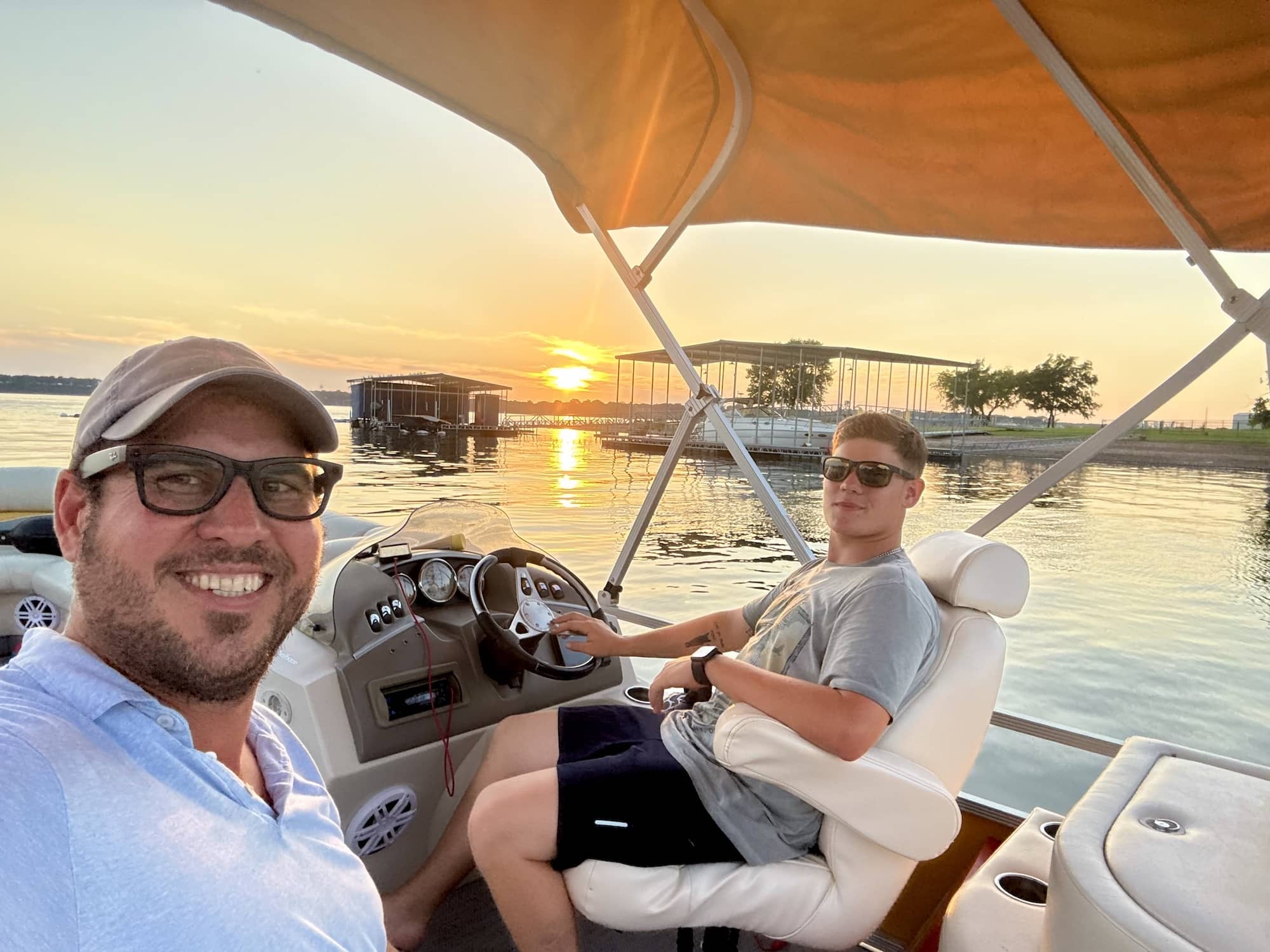 Pontoon Boat Rentals On Grand Lake Oklahoma
